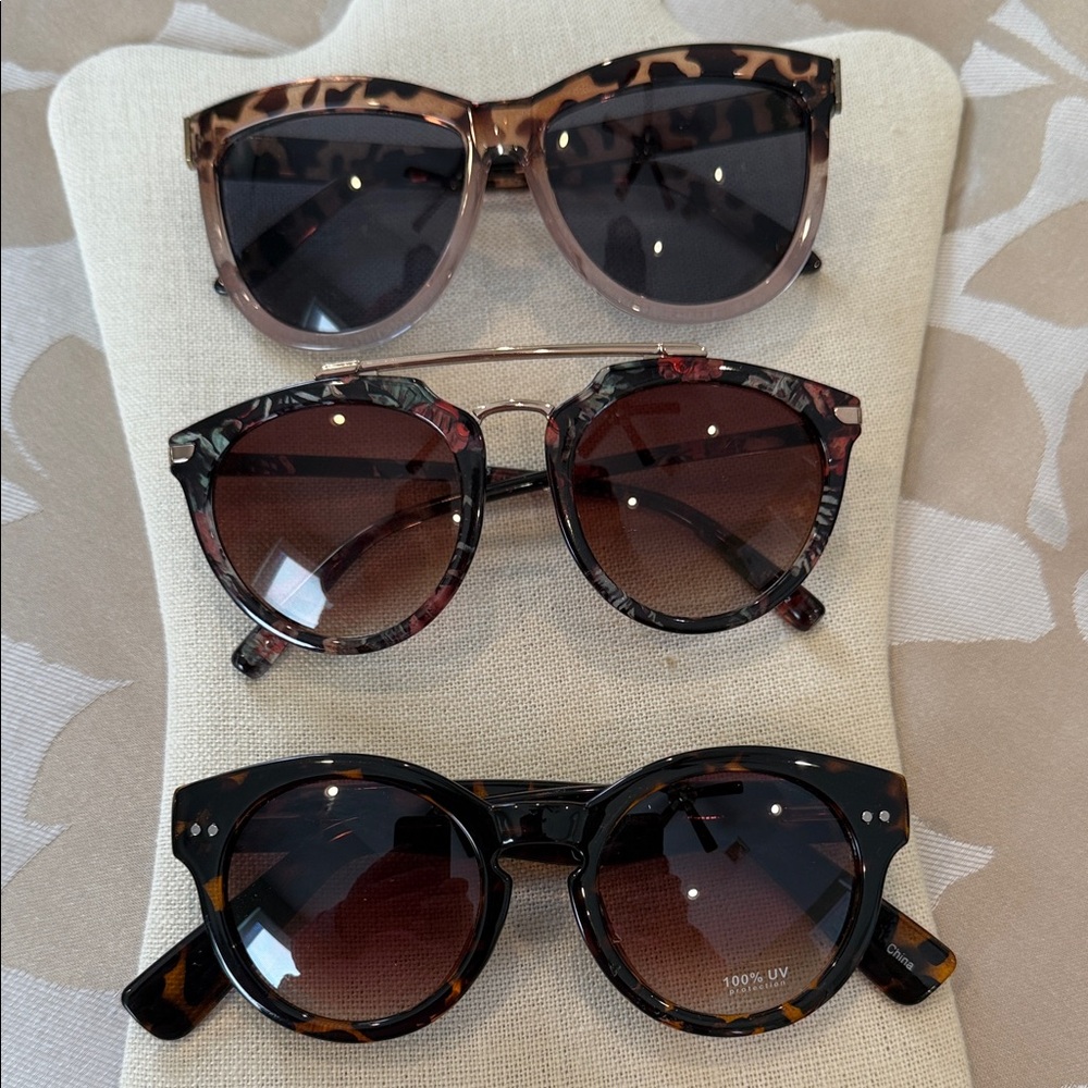 Stylish Tortoiseshell Sunglasses Set - image 1